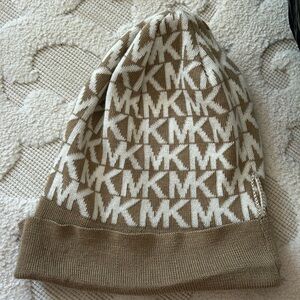 Michael Kors beanie